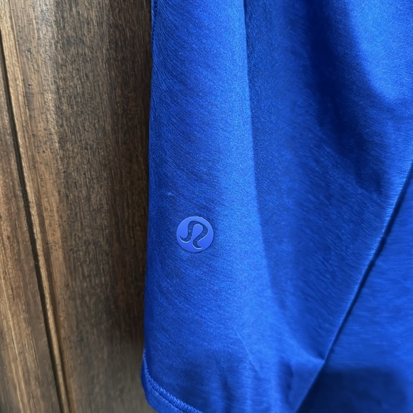 Lululemon Essential Tank - Picture 3 of 4